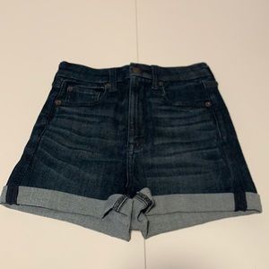 American Eagle Curvy High Rise Shortie